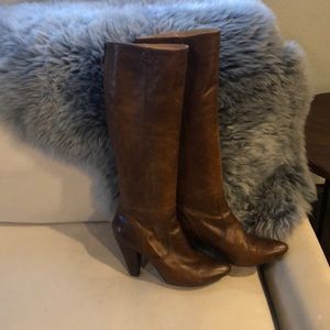 Beautiful Tall Brown Frye Boots